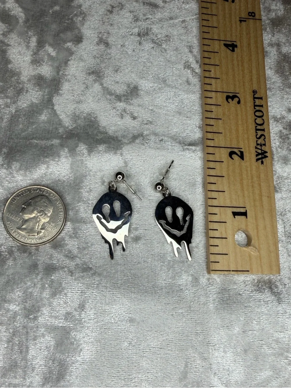 N/A trendy silver